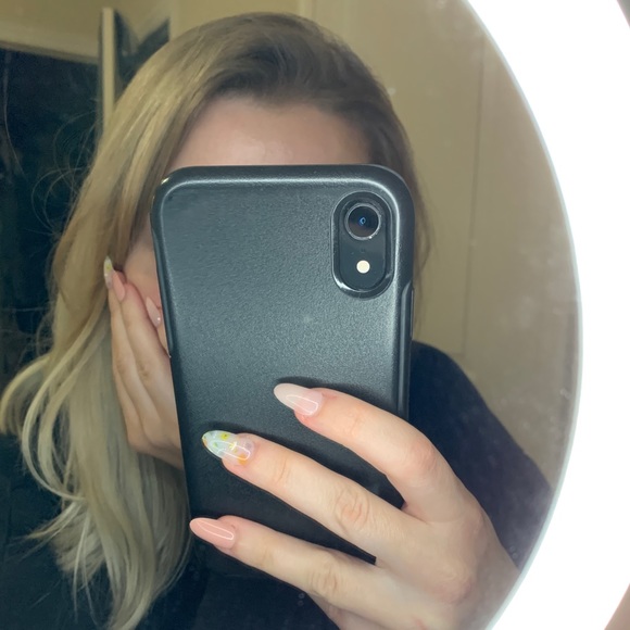 Meet your Posher, Nicki - Picture 1 of 1